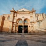 aldward castillo wbxb h2296s unsplash