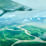 traveling-tall-girl-8acU6lL3DXc-unsplash